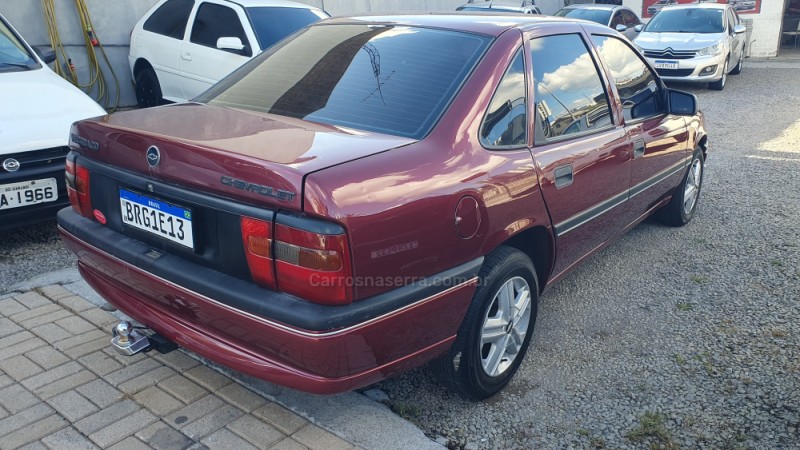 VECTRA 2.0 MPFI CD 8V GASOLINA 4P MANUAL - 1995 - CAXIAS DO SUL