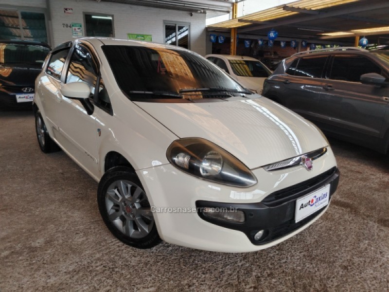 punto 1.4 attractive italia 8v flex 4p manual 2015 caxias do sul
