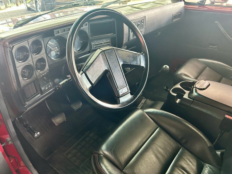 BONANZA 4.1 CUSTOM DE LUXE 8V GASOLINA 2P MANUAL - 1990 - SãO SEBASTIãO DO CAí