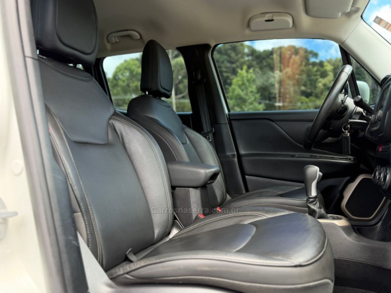 RENEGADE 1.8 16V FLEX LONGITUDE 4P AUTOMÁTICO - 2018 - SãO FRANCISCO DE PAULA