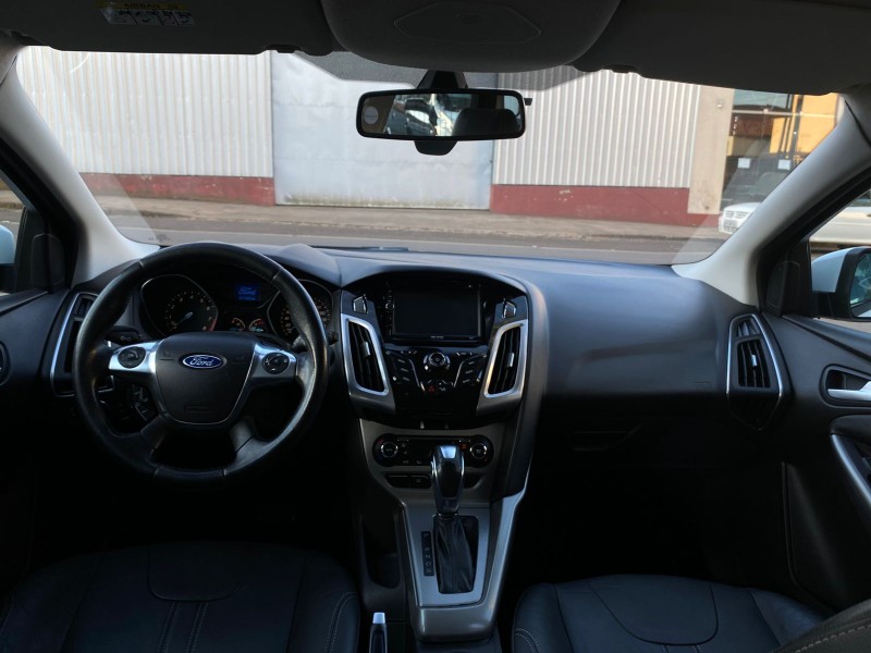 FOCUS 2.0 SE HATCH 16V FLEX 4P AUTO - 2014 - VACARIA