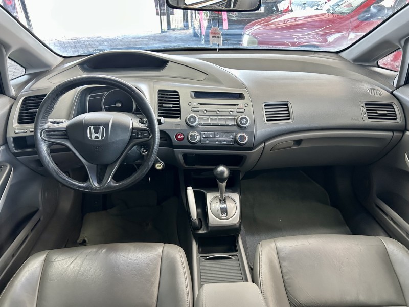 CIVIC 1.8 LXS 16V FLEX 4P AUTOMÁTICO - 2010 - SãO SEBASTIãO DO CAí