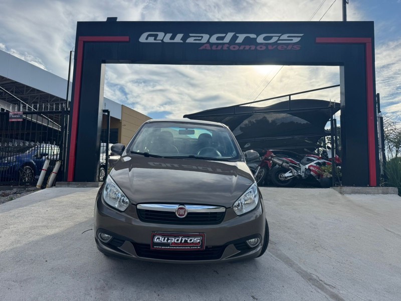 GRAND SIENA 1.0 ATTRACTIVE 8V FLEX 4P MANUAL - 2016 - CAXIAS DO SUL