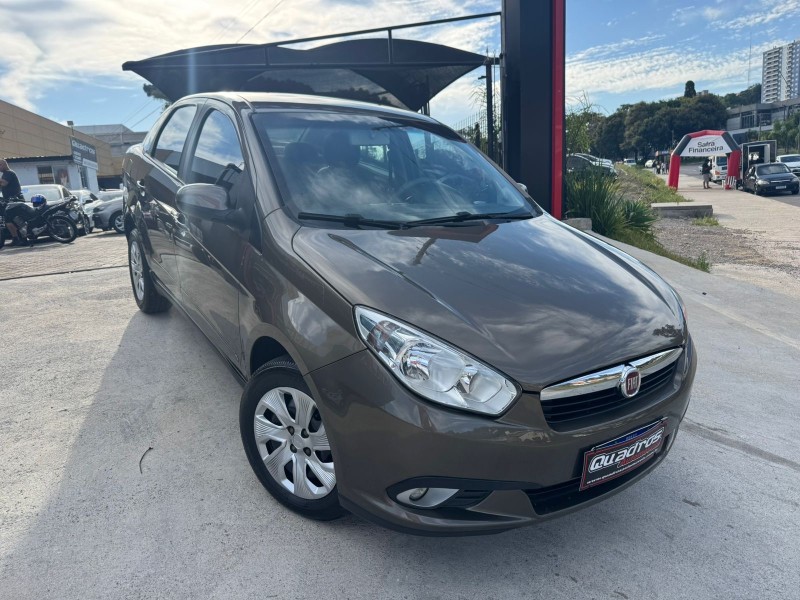 grand siena 1.0 attractive 8v flex 4p manual 2016 caxias do sul