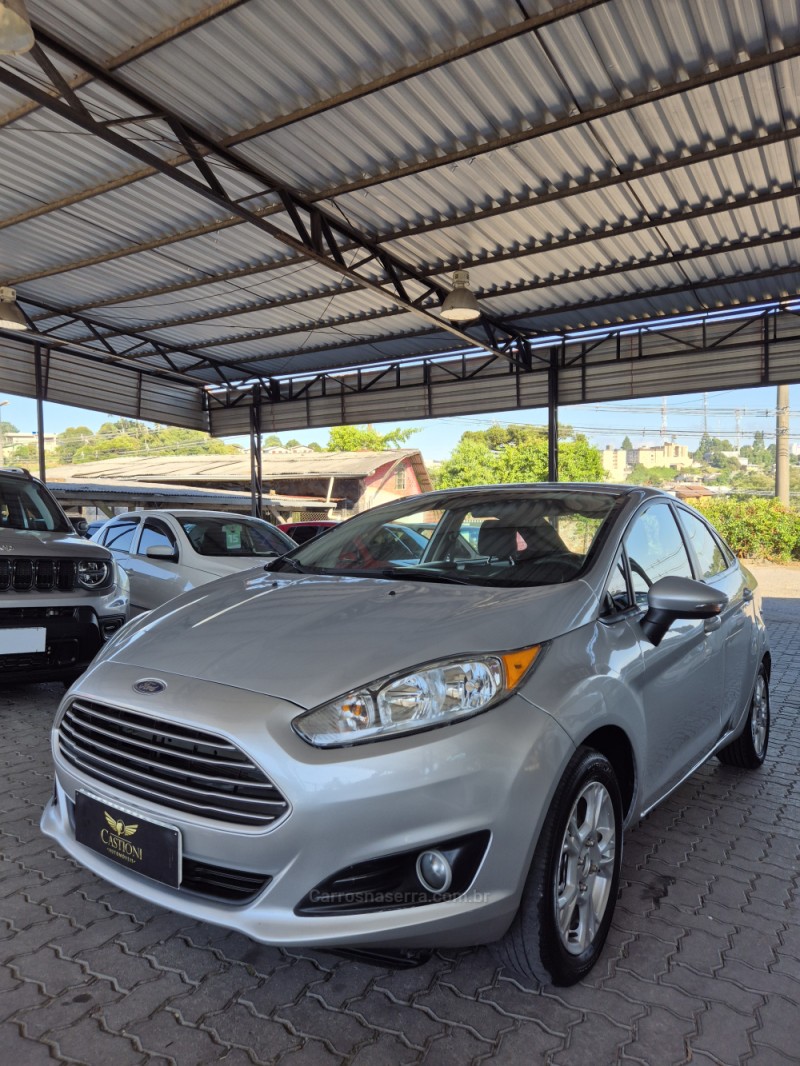 fiesta 1.6 sel sedan 16v flex 4p manual  2016 caxias do sul