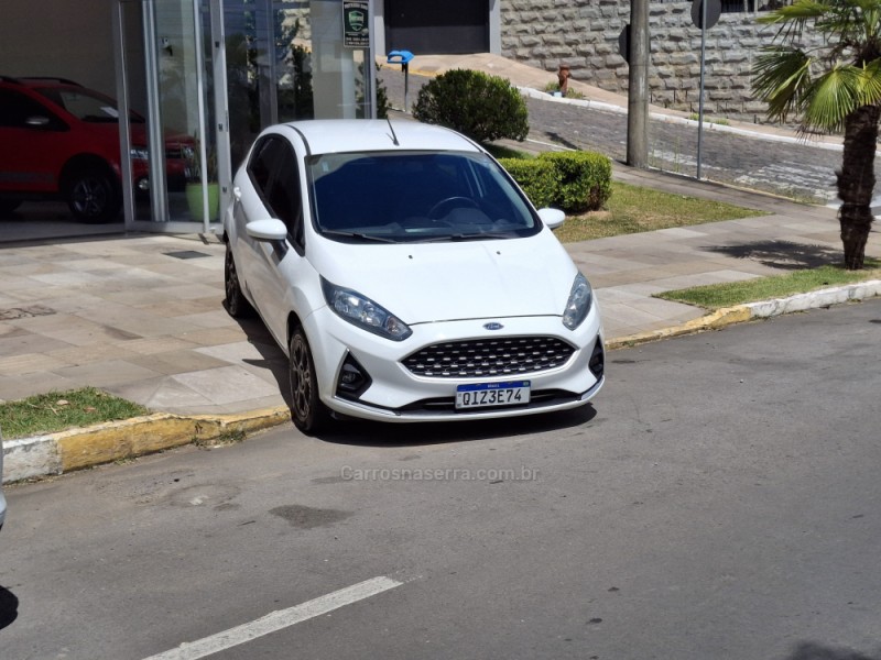 FIESTA 1.6 SE HATCH PLUS 16V FLEX 4P MANUAL - 2019 - FARROUPILHA