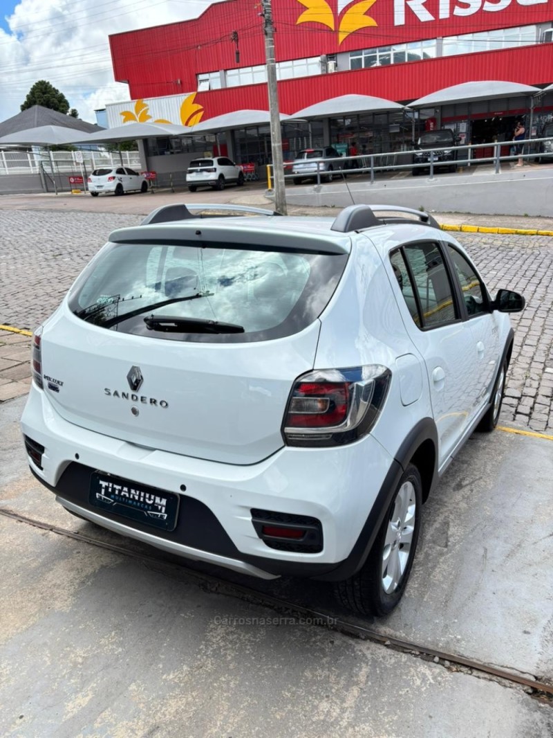 SANDERO 1.6 STEPWAY DYNAMIQUE EASY R 16V FLEX 4P AUTOMÁTICO - 2018 - SãO FRANCISCO DE PAULA
