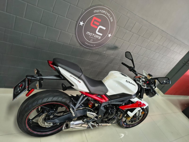 STREET TRIPLE R ABS  - 2014 - CAXIAS DO SUL