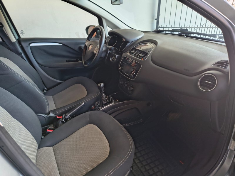 LINEA 1.8 ESSENCE 16V FLEX 4P MANUAL - 2016 - CAXIAS DO SUL