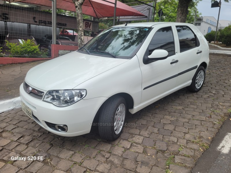 PALIO 1.0 MPI FIRE CELEBRATION ECONOMY 8V FLEX 4P MANUAL - 2013 - NOVA PRATA