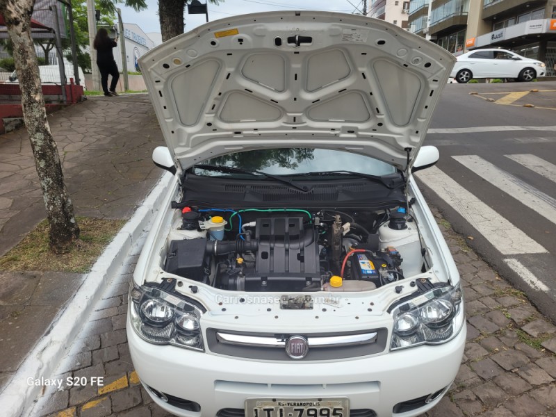 PALIO 1.0 MPI FIRE CELEBRATION ECONOMY 8V FLEX 4P MANUAL - 2013 - NOVA PRATA