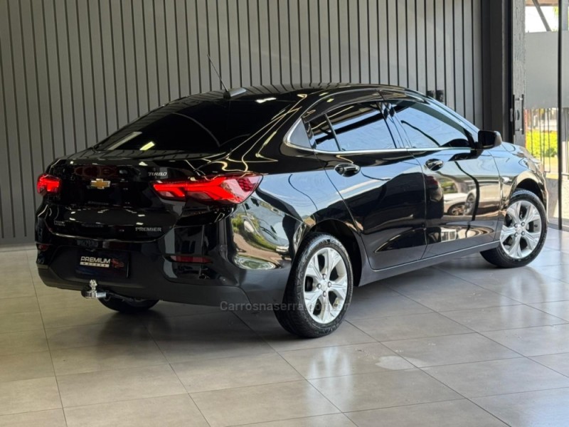 ONIX 1.0	PREMIER PLUS 8V TURBO FLEX 4P AUTOMÁTICO - 2020 - DOIS IRMãOS