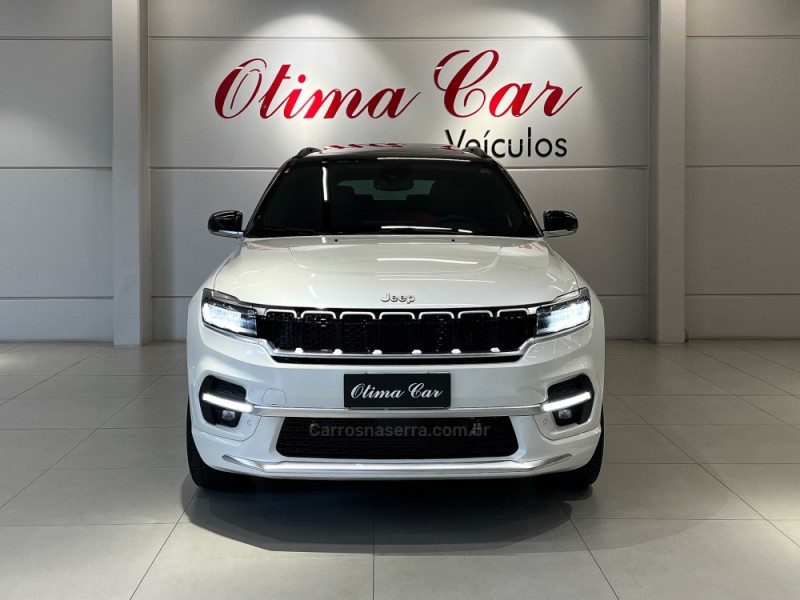 COMMANDER 1.3 OVERLAND T270 16V 4X2 TURBO FLEX 4P AUTOMÁTICO - 2022 - FLORES DA CUNHA