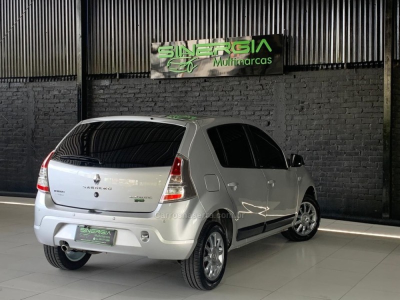 SANDERO 1.6 PRIVILÉGE 8V FLEX 4P AUTOMÁTICO - 2014 - CAXIAS DO SUL
