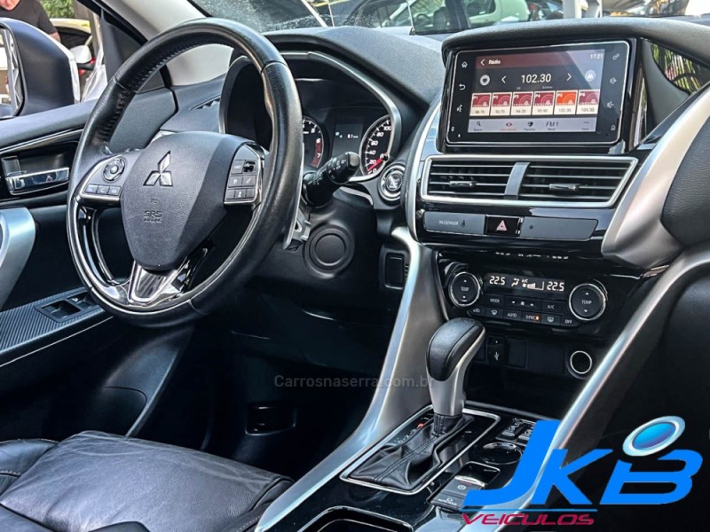 ECLIPSE CROSS 1.5 HPE-S 16V GASOLINA 4P AUTOMÁTICO - 2020 - NOVO HAMBURGO