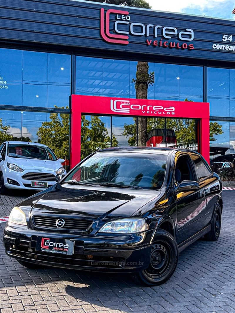 ASTRA 1.8 MPFI GL 8V GASOLINA 2P MANUAL - 2000 - CANELA