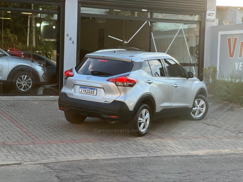 KICKS 1.6 ACTIVE 16V FLEX 4P AUTOMÁTICO - 2018 - SAPUCAIA DO SUL