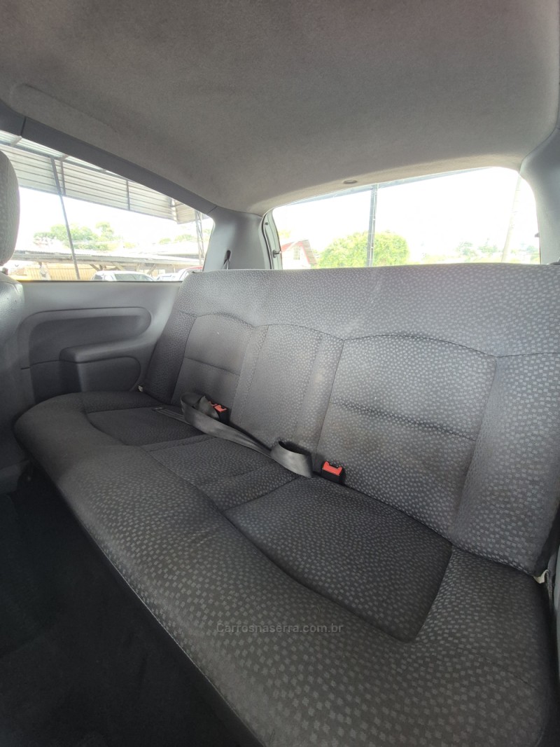 CLIO 1.0 CAMPUS 16V FLEX 2P MANUAL - 2011 - CAXIAS DO SUL