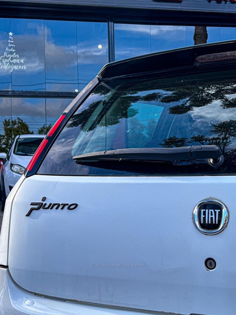 PUNTO 1.4 MPI 16V T-JET GASOLINA 4P MANUAL - 2010 - CANELA