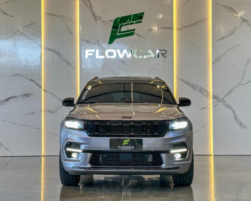 COMMANDER 1.3 OVERLAND T270 16V 4X2 TURBO FLEX 4P AUTOMÁTICO - 2023 - GARIBALDI