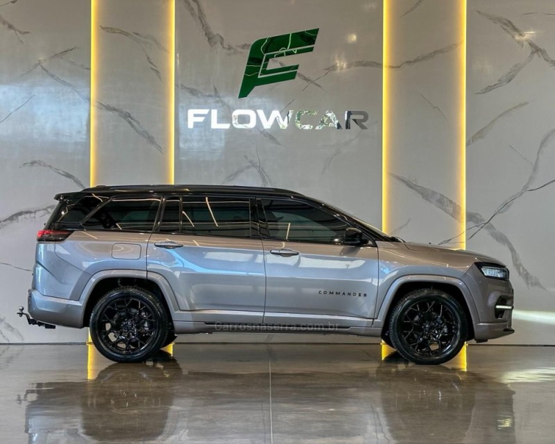 COMMANDER 1.3 OVERLAND T270 16V 4X2 TURBO FLEX 4P AUTOMÁTICO - 2023 - GARIBALDI