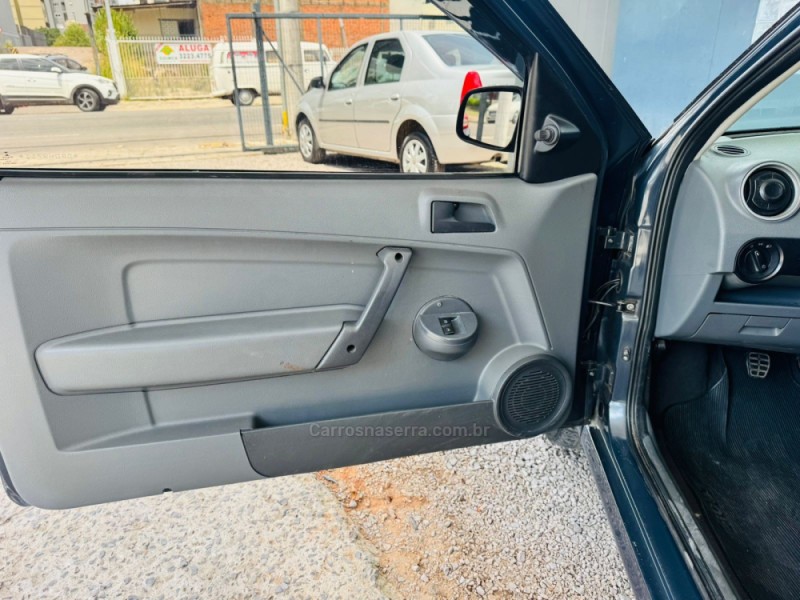 GOL 1.0 MI CITY 8V FLEX 2P MANUAL - 2013 - CAXIAS DO SUL