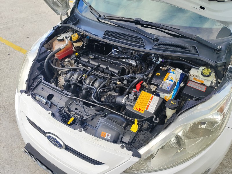 FIESTA 1.5 SE HATCH 16V FLEX 4P MANUAL - 2013 - FARROUPILHA