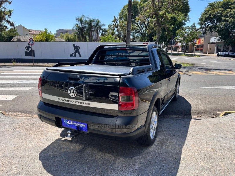 SAVEIRO 1.6 CROSS CE 8V FLEX 2P MANUAL - 2015 - VENâNCIO AIRES