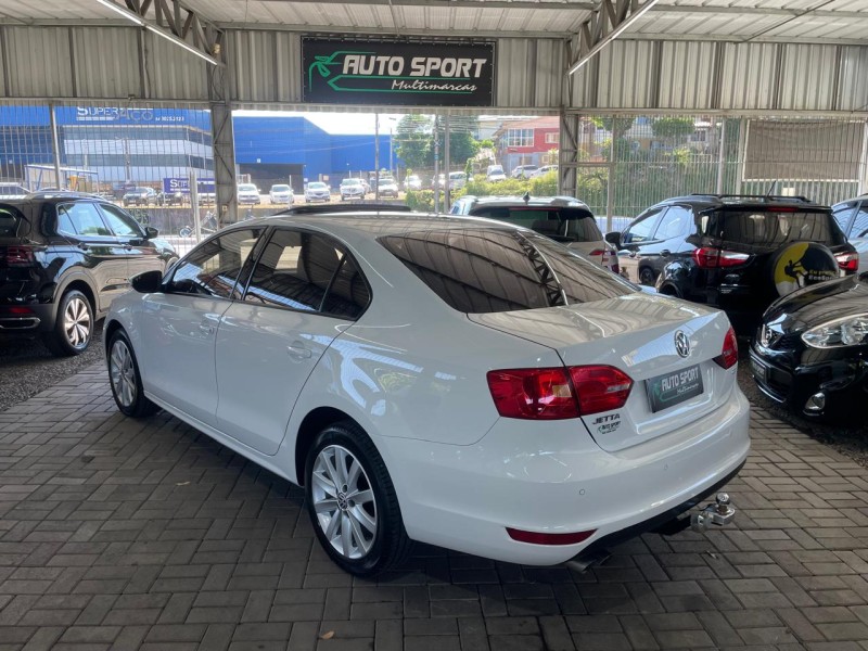 JETTA 2.0 COMFORTLINE FLEX 4P TIPTRONIC - 2012 - CAXIAS DO SUL