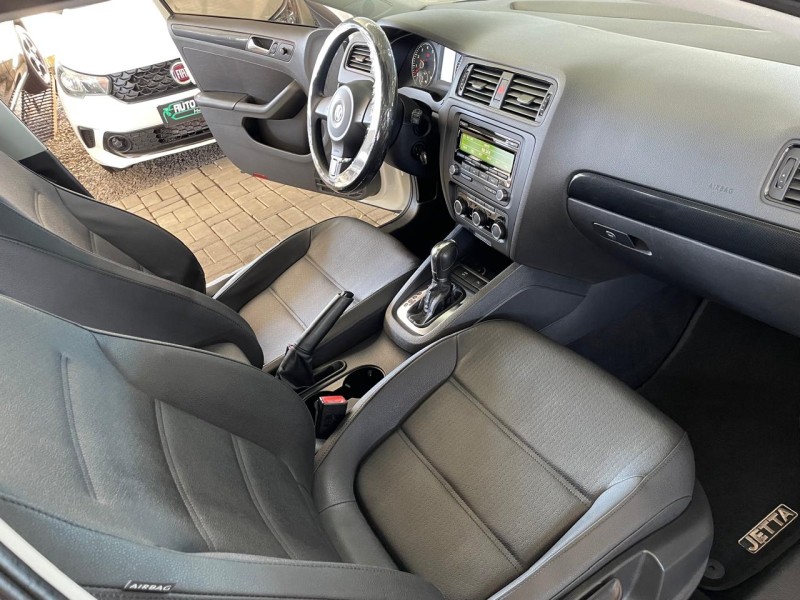 JETTA 2.0 COMFORTLINE FLEX 4P TIPTRONIC - 2012 - CAXIAS DO SUL