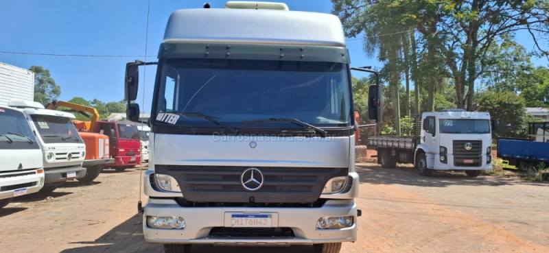 ATEGO 2426 6X2 - 2011 - PORTãO