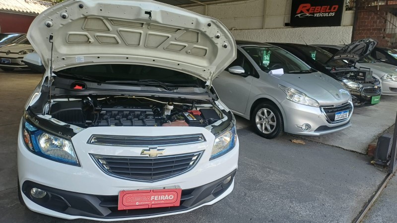 PRISMA 1.4 MPFI LTZ 8V FLEX 4P MANUAL - 2015 - CAXIAS DO SUL