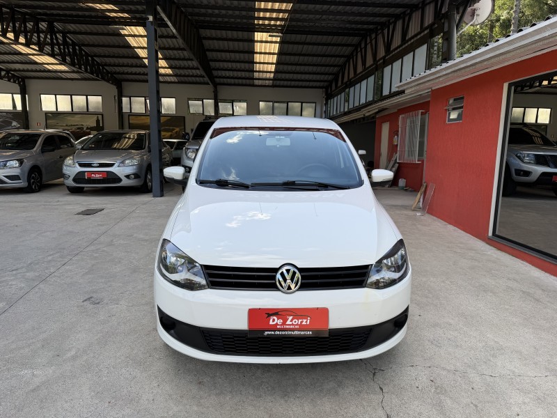 FOX 1.0 MI 8V FLEX 4P MANUAL - 2011 - CAXIAS DO SUL