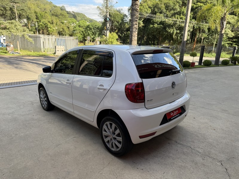 FOX 1.0 MI 8V FLEX 4P MANUAL - 2011 - CAXIAS DO SUL