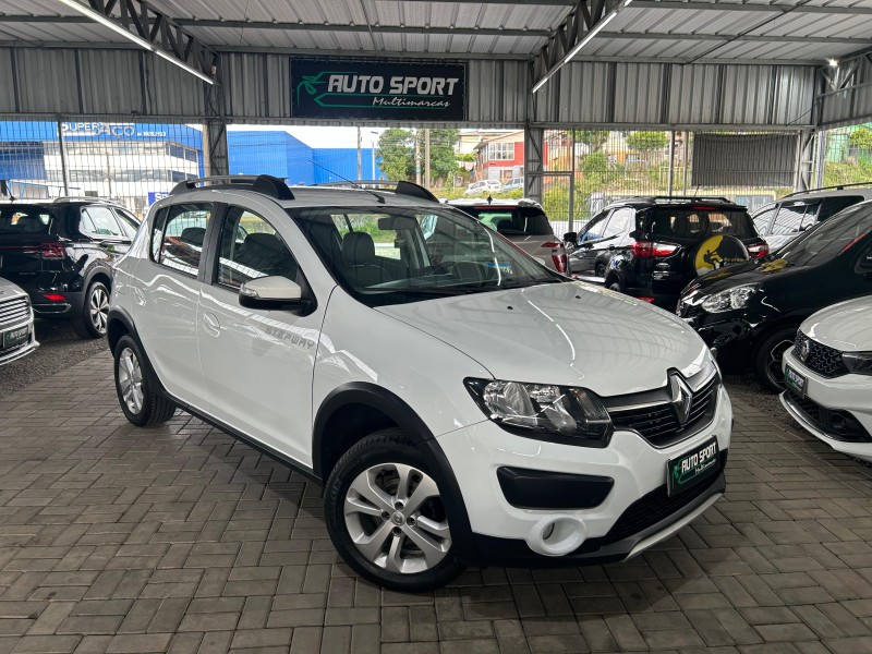 SANDERO 1.6 STEPWAY 8V FLEX 4P MANUAL - 2015 - CAXIAS DO SUL