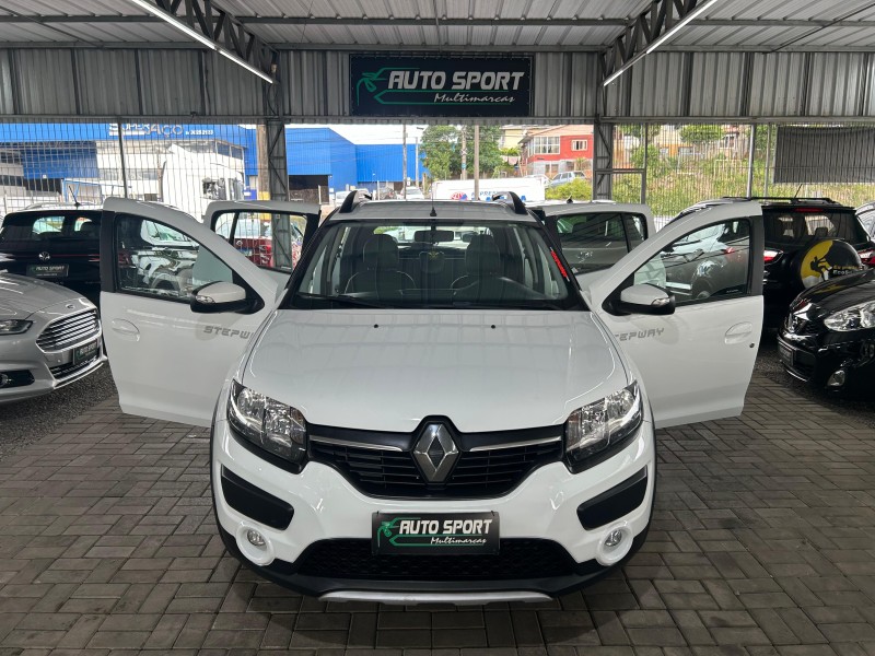 SANDERO 1.6 STEPWAY 8V FLEX 4P MANUAL - 2015 - CAXIAS DO SUL