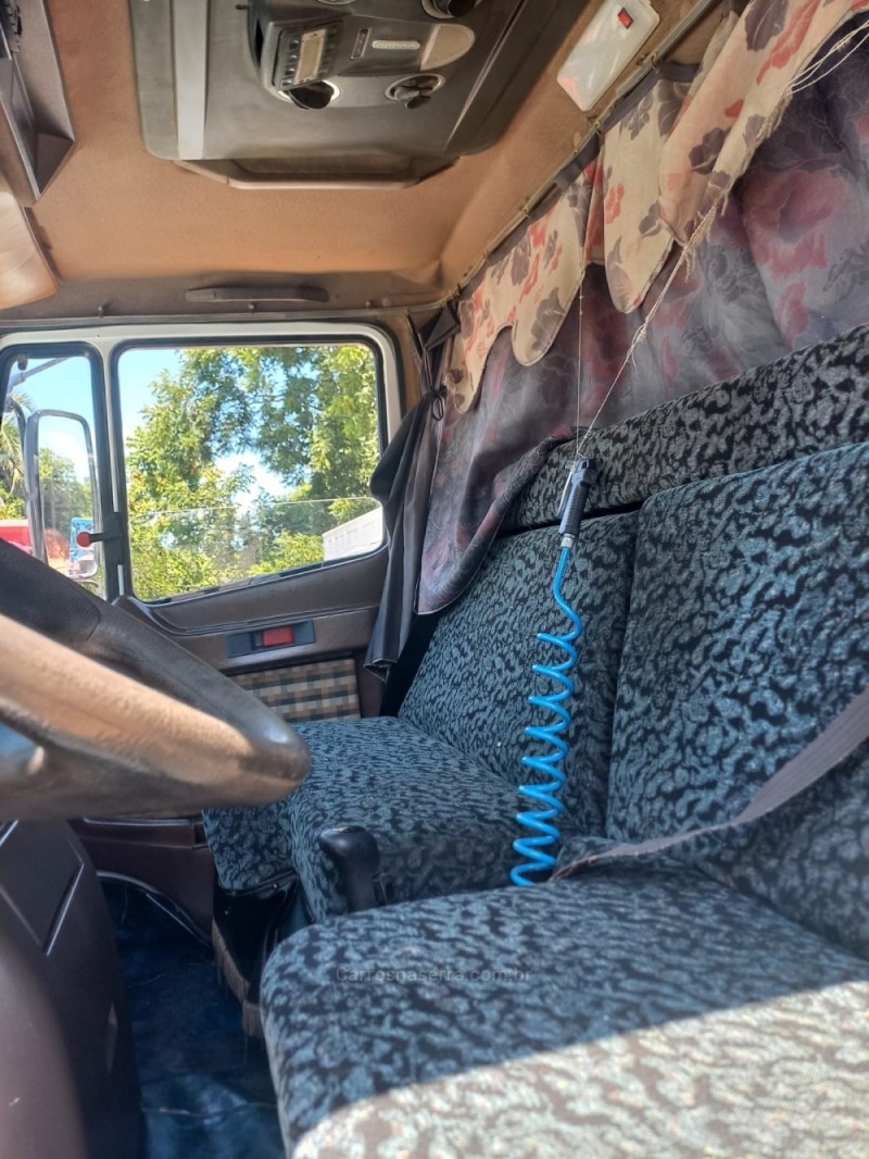 1418  - 1991 - PORTãO