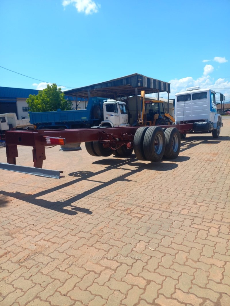 1418  - 1991 - PORTãO