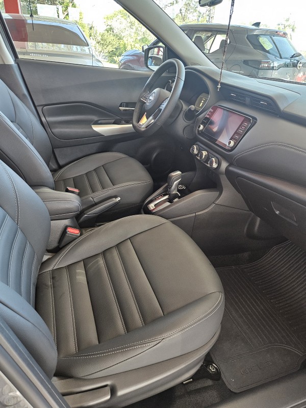 KICKS 1.6 ADVANCE 16V FLEX 4P AUTOMÁTICO - 2024 - FARROUPILHA