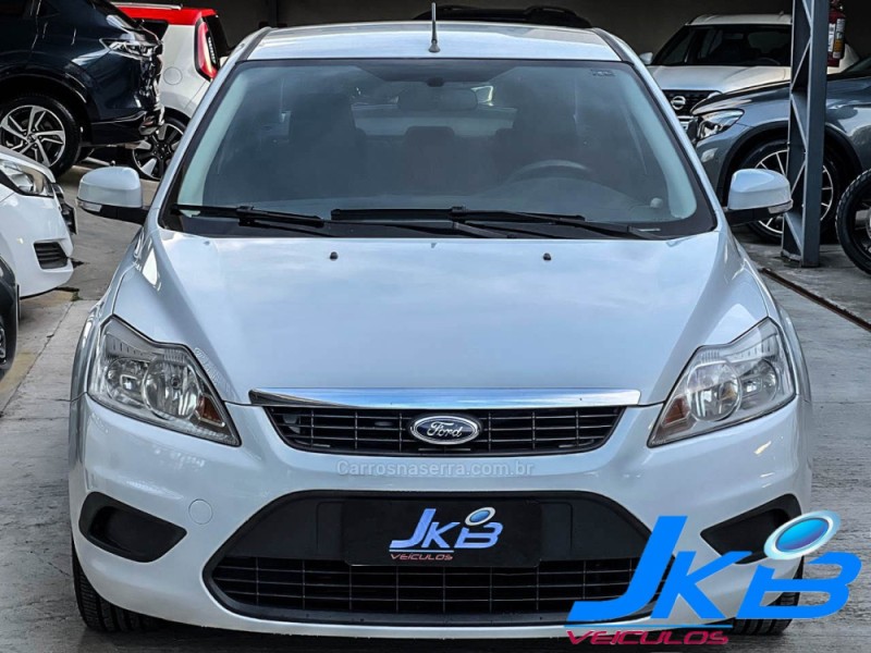 FOCUS 1.6 8V FLEX 4P MANUAL - 2011 - NOVO HAMBURGO