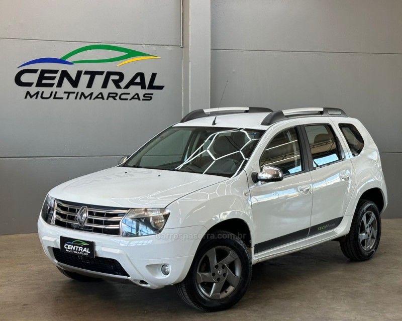 DUSTER 2.0 TECH ROAD 4X2 16V FLEX 4P AUTOMÁTICO - 2013 - VACARIA