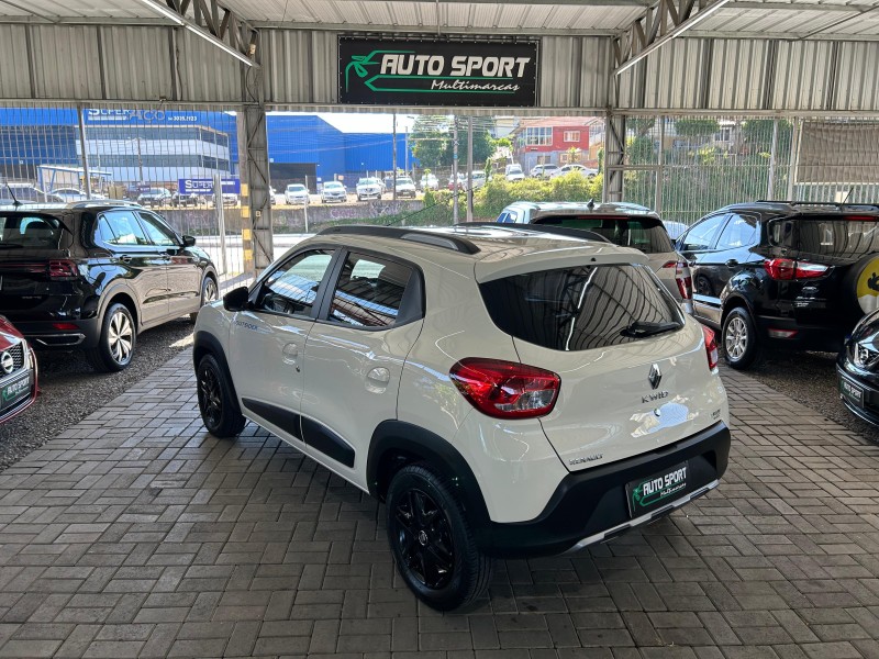 KWID 1.0 12V OUTSIDER FLEX 4P MANUAL - 2020 - CAXIAS DO SUL