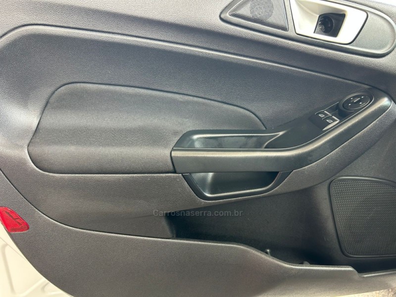 FIESTA 1.6 SE HATCH 16V FLEX 4P MANUAL - 2018 - CAXIAS DO SUL