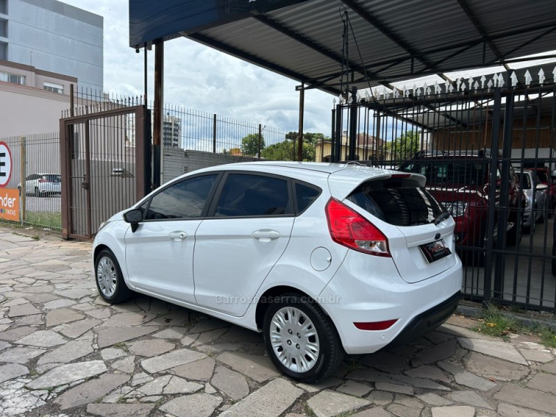 FIESTA 1.6 SE HATCH 16V FLEX 4P MANUAL - 2018 - CAXIAS DO SUL