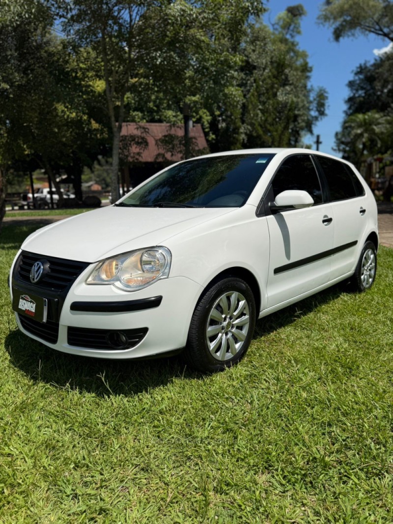 POLO 1.6 MI 8V FLEX 4P MANUAL
