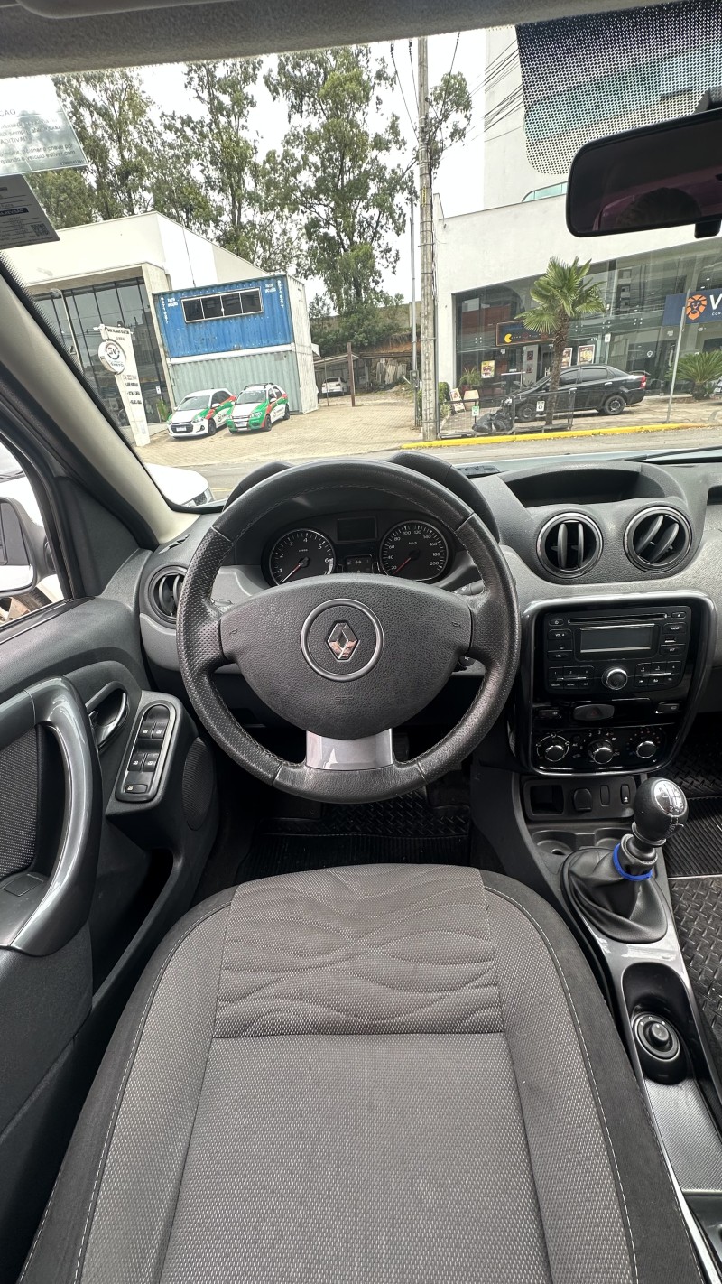 DUSTER 2.0 DYNAMIQUE 4X2 16V FLEX 4P MANUAL - 2014 - CAXIAS DO SUL