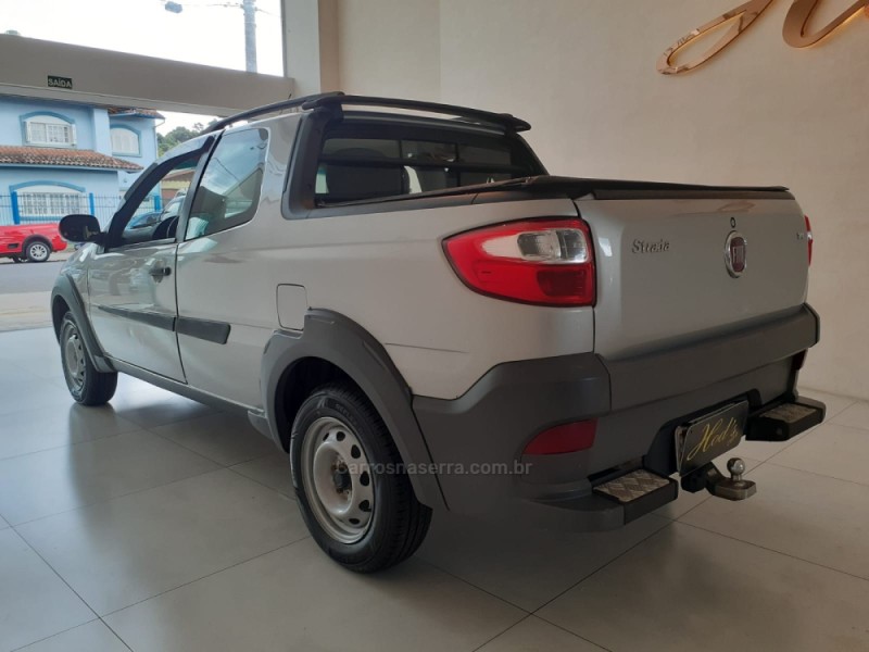 STRADA 1.4 MPI WORKING CD 8V FLEX 3P MANUAL - 2014 - CANELA