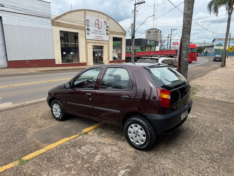 PALIO 1.0 MPI YOUNG 8V GASOLINA 4P MANUAL - 2001 - VACARIA