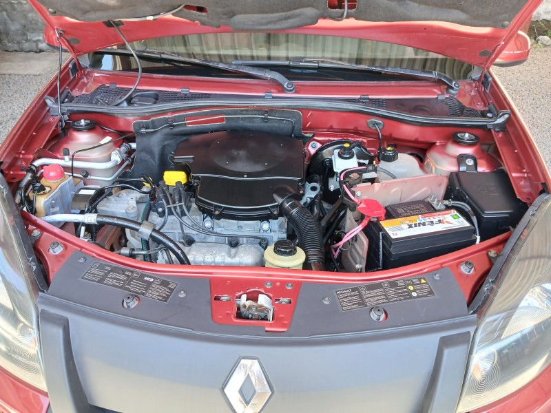 SANDERO 1.6 EXPRESSION 8V FLEX 4P MANUAL - 2014 - CAXIAS DO SUL