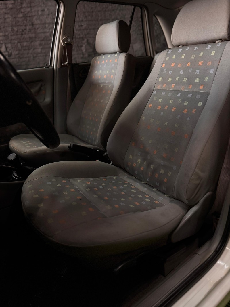 GOL 1.0 MI POWER 8V GASOLINA 4P MANUAL G.III - 2004 - FELIZ